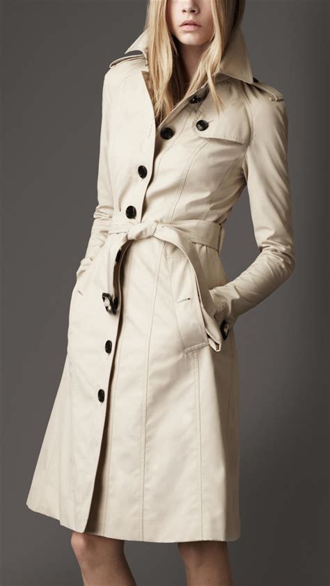 usa burberry womens waist length trench coat|burberry single breasted trench coat.